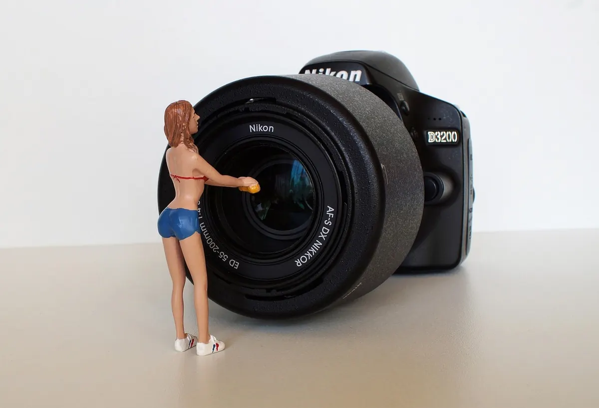 How to Clean Camera Lenses Safely in British Weather